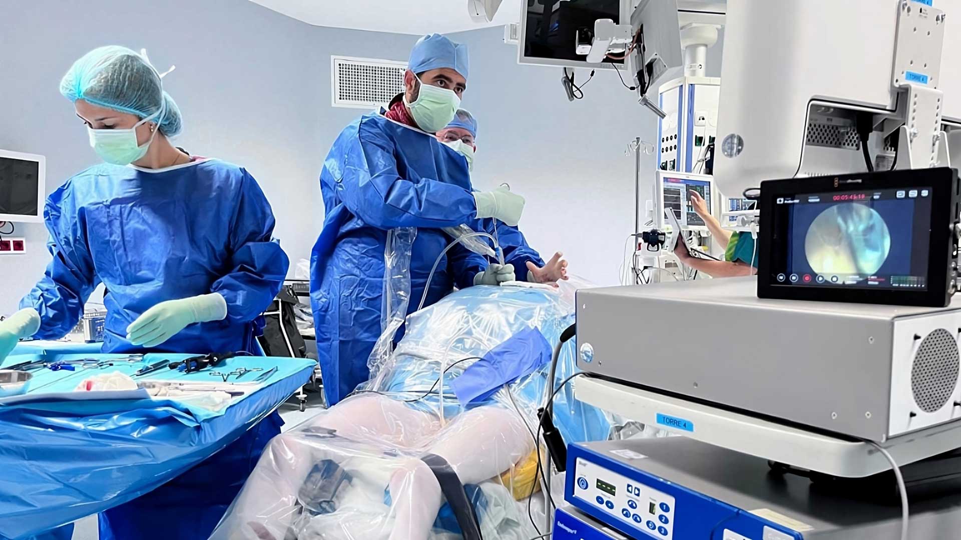 Dr. Rui Domingos no bloco operatório